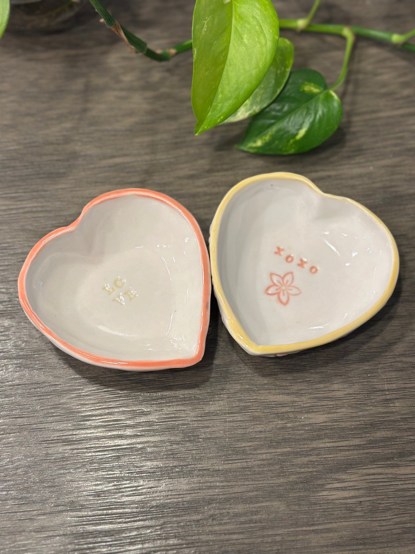XOXO Heart- Shaped Mini Bowls Set | Decorative Functional Gift Handmade